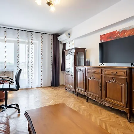 Lazy's Haven - Central With Balcony Bukarest