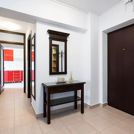 Appartamento Lazy's Haven - Central With Balcony Bucarest
